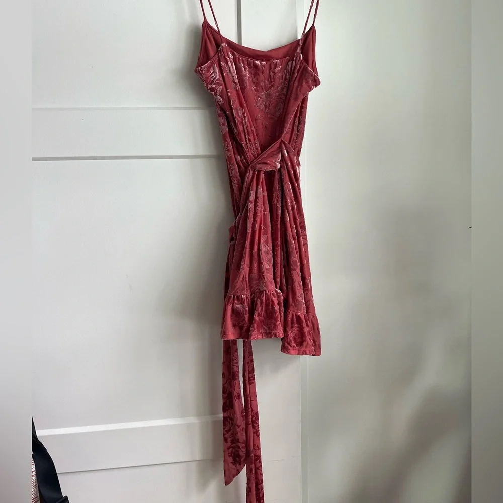 WRAP DRESS - Picture 2 of 2